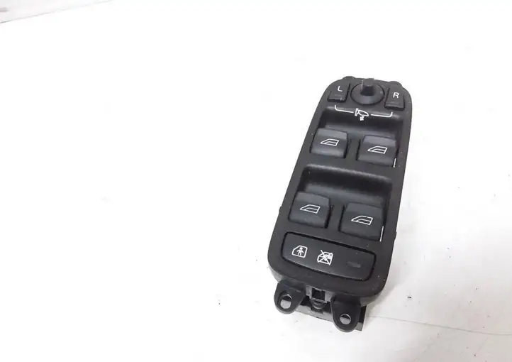 Volvo V50 (2004 - 2008) 30773427 Кнопка стеклоподъемников — фото 2