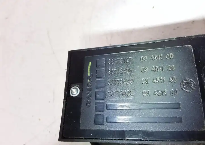 Volvo V50 (2004 - 2008) 30773427 Кнопка стеклоподъемников — фото 6
