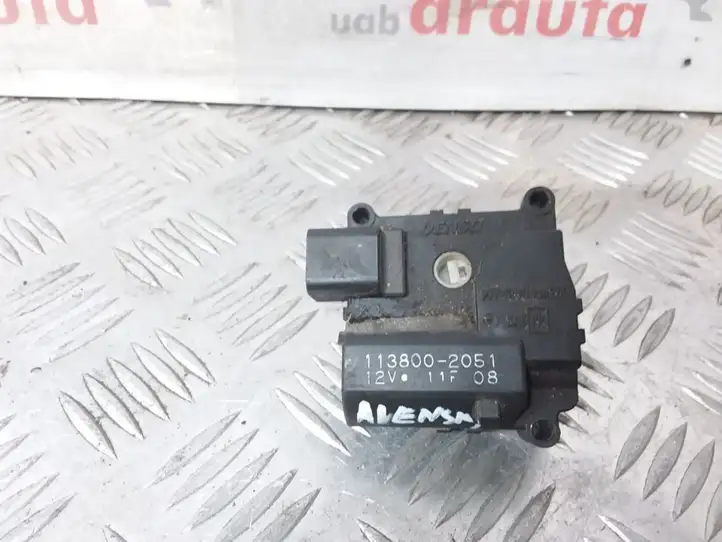 Toyota Avensis T250 (2003 - 2006) 1138002051 Двигатель задвижки потока воздуха — фото 1