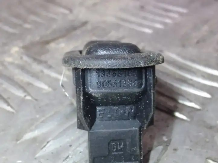 Opel Astra G (1998 - 2004) 90561388 Блок кнопок стеклоподъемников — фото 3