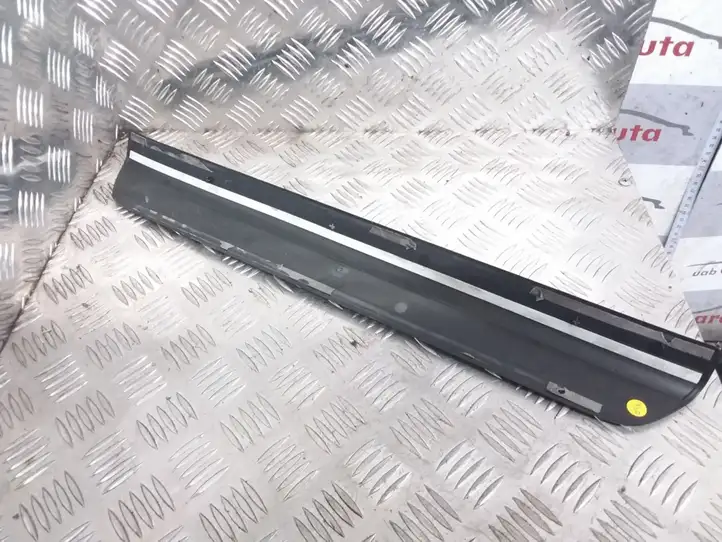 Audi Q3 8U (2011 - 2014) 8U0853374 Наружная отделка переднего порога — фото 3