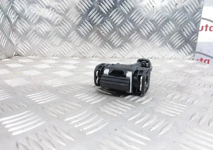 Volvo V60 (2013 - 2018) 31298467 Ограничитель задней двери — фото 2