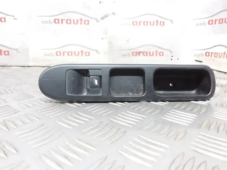 Peugeot 307 CC (2001 - 2005) 96351625XT Блок кнопок стеклоподъемников — фото 1