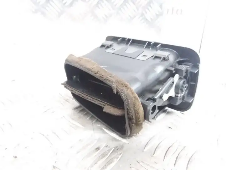 Toyota Avensis T220 (2000 - 2003) Боковой воздушный дефлектор — фото 2