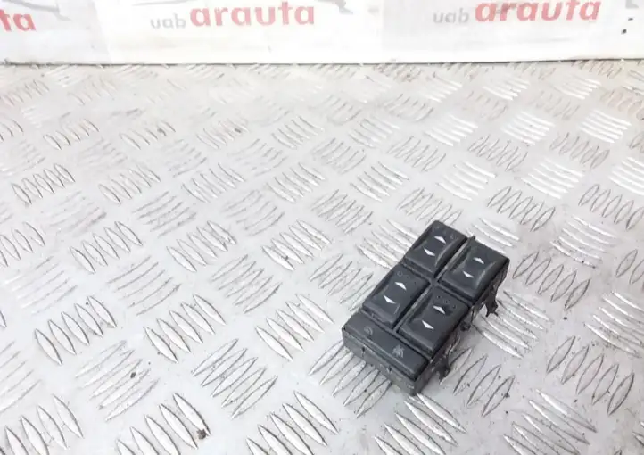 Ford Mondeo Mk III (2000 - 2007) 1S7T14A132BD Блок кнопок стеклоподъемников — фото 2