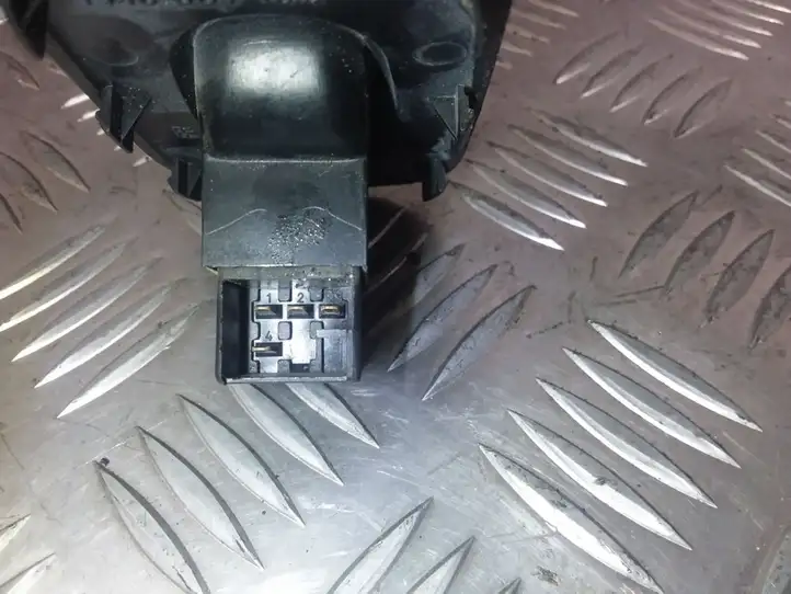 Seat Toledo II (1M) (1998 - 2006) 1M0959855 Блок кнопок стеклоподъемников — фото 5