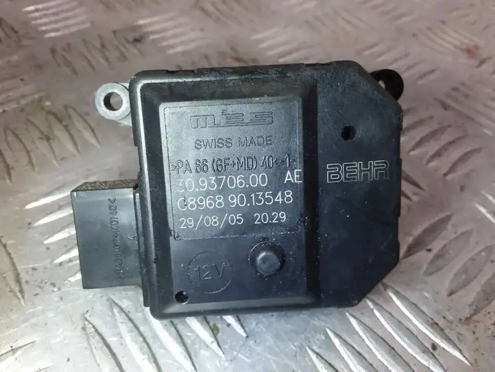 Opel Zafira B (2003 - 2006) 309370600AE Двигатель задвижки потока воздуха — фото 1