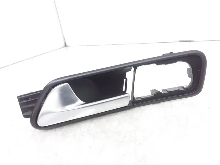 Volkswagen Touran I (2003 - 2010) 1T1837113C Внутренняя ручка двери — фото 1