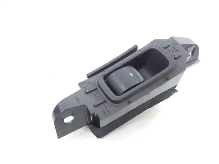 Subaru Outback (2003 - 2007) 94263AG050 Кнопка стеклоподъемников — фото 1