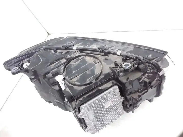BMW X3 G01 (2018 - 2024) 8739651 Передняя фара — фото 6