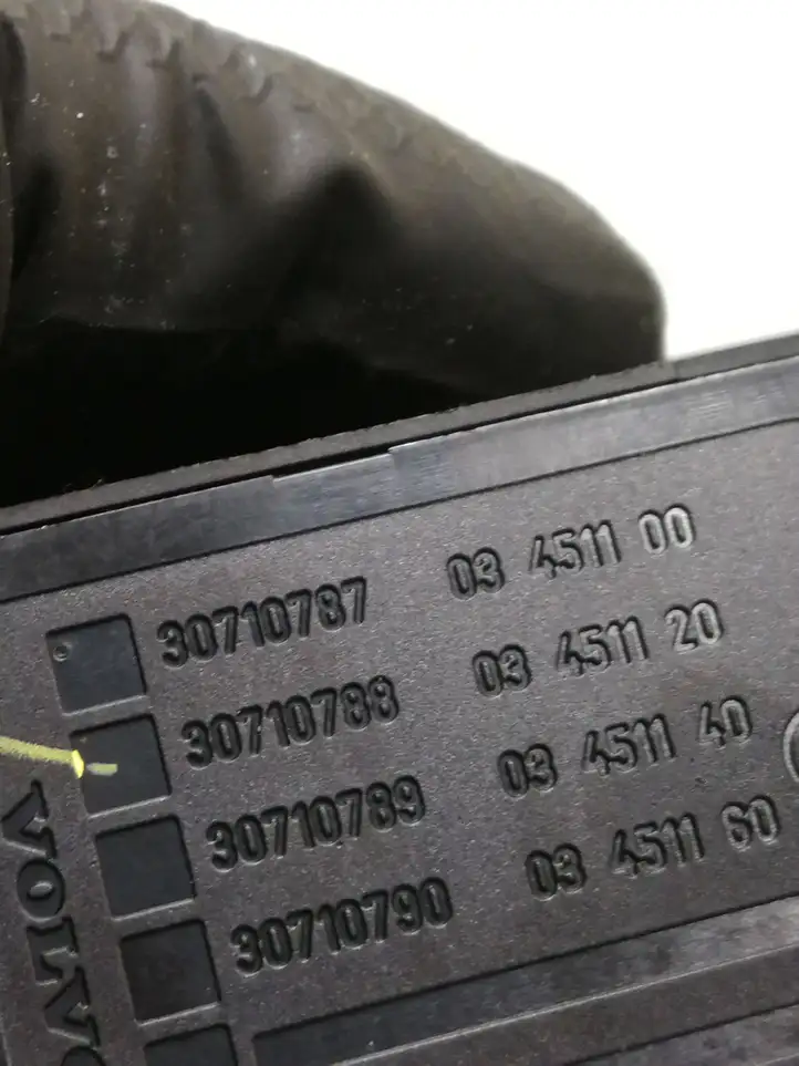 Volvo V50 (2004 - 2008) 30710787 Кнопка стеклоподъемников — фото 4
