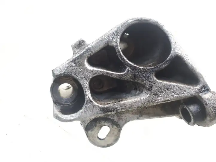 Renault Scenic II - Grand scenic II (2003 - 2006) 8200193773 Кронштейн двигателя — фото 3