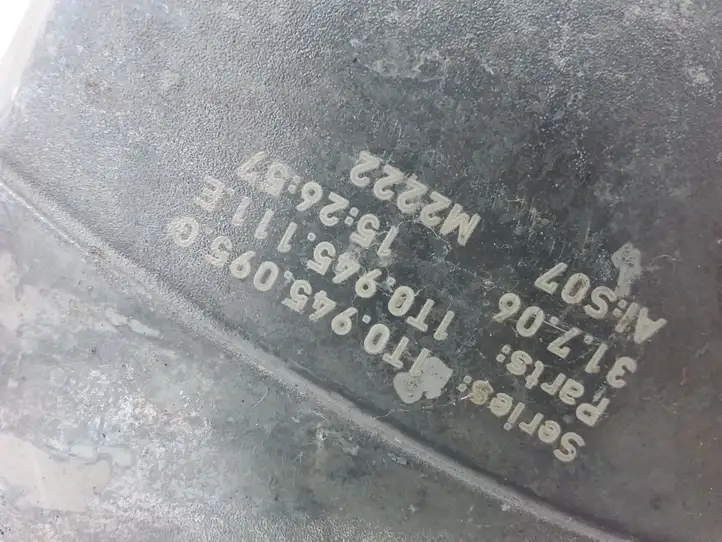 Volkswagen Touran I (2003 - 2010) 1T0945095G Задний фонарь в кузове — фото 4