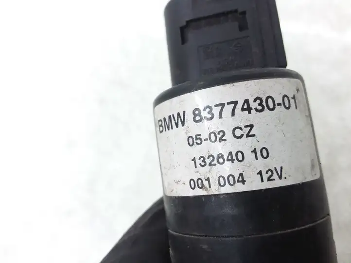 BMW 3 E46 (1998 - 2005) 8377430 Насос омывателя фар — фото 3