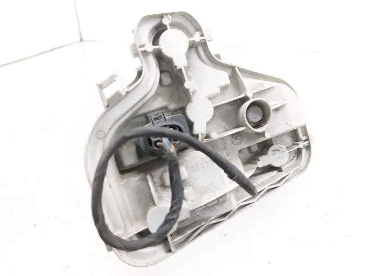 Audi A3/S3 8L (2000 - 2003) 8P0945258 Деталь заднего фонаря — фото 1