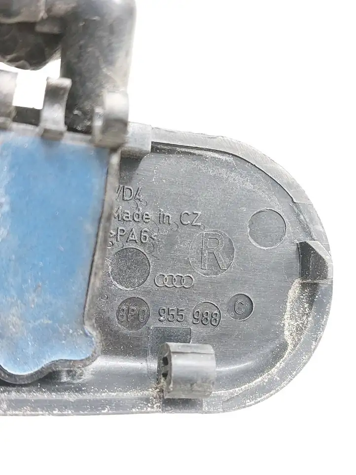 Audi A3/S3 8L (2000 - 2003) 8P0955988C Форсунка омывателя лобового стекла — фото 4