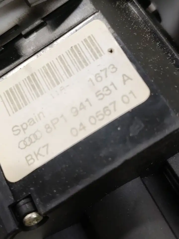 Audi A3/S3 8L (2000 - 2003) 8P1941531A Включатель фонарей — фото 3