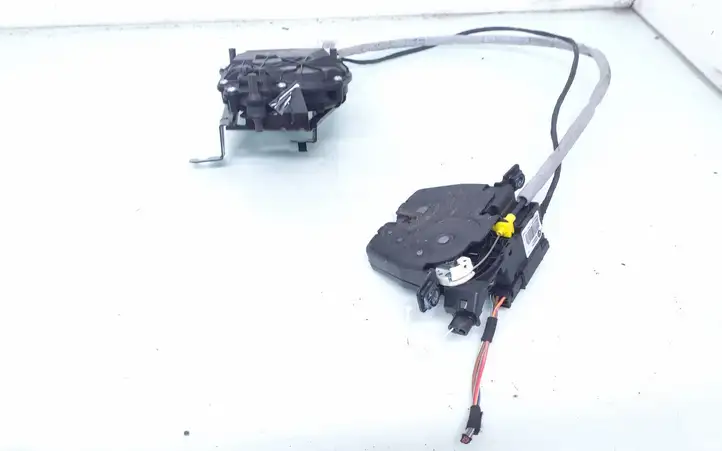 BMW 3 F30 F35 F31 (2012 - 2018) 51247269543 Замок крышки багажника — фото 3