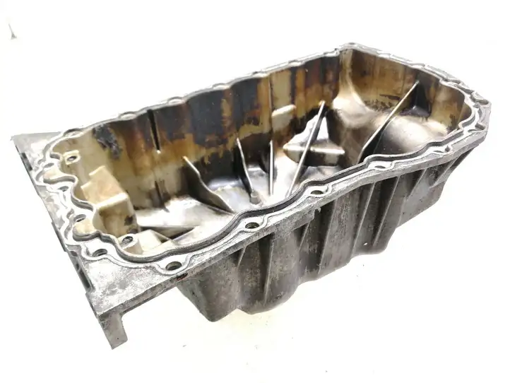 Renault Scenic I (1996 - 2003) 7700111746 Картер двигателя — фото 2