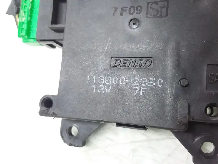 Honda CR-V (2001 - 2004) 1138002350 Двигатель задвижки потока воздуха — фото 3