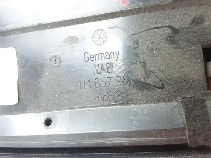 Volkswagen Touran I (2003 - 2010) 1T1857961 Пепельница — фото 4