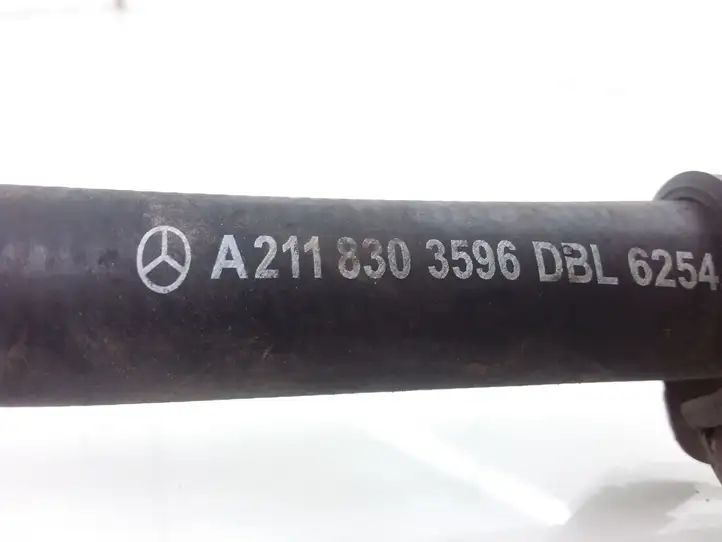 Mercedes-Benz E W211 (2002 - 2009) A2118303596 Шланги системы охлаждения — фото 3