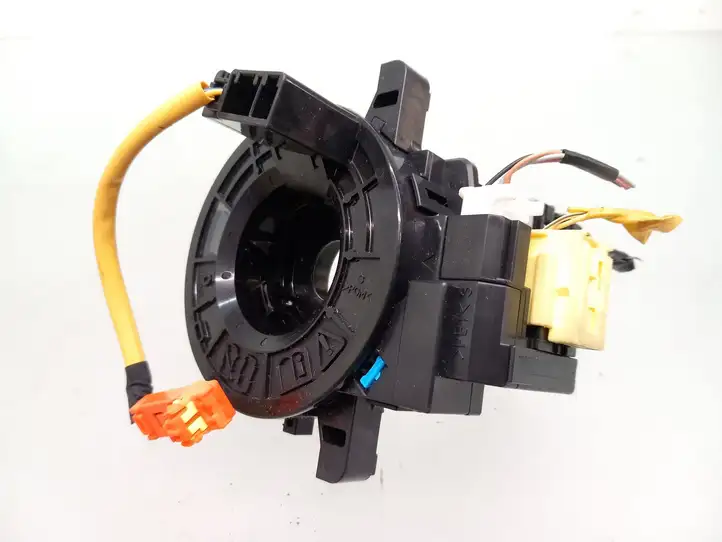 Toyota Yaris (2005 - 2009) 0D030 Контактное кольцо SRS — фото 1