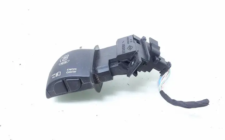 Renault Megane III (2009 - 2016) 255520014R Мултифункционный включатель управления / ручка — фото 3