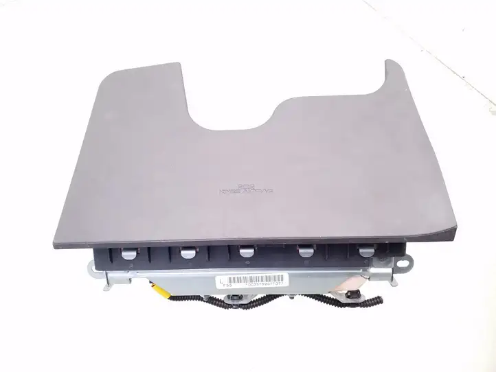 Toyota Yaris (2005 - 2009) 305477010 Коленная подушка безопасности — фото 1