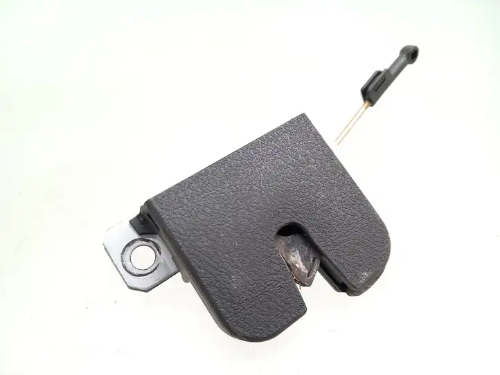 Seat Ibiza III (6L) (2002 - 2008) 6L6827505A Замок крышки багажника — фото 1