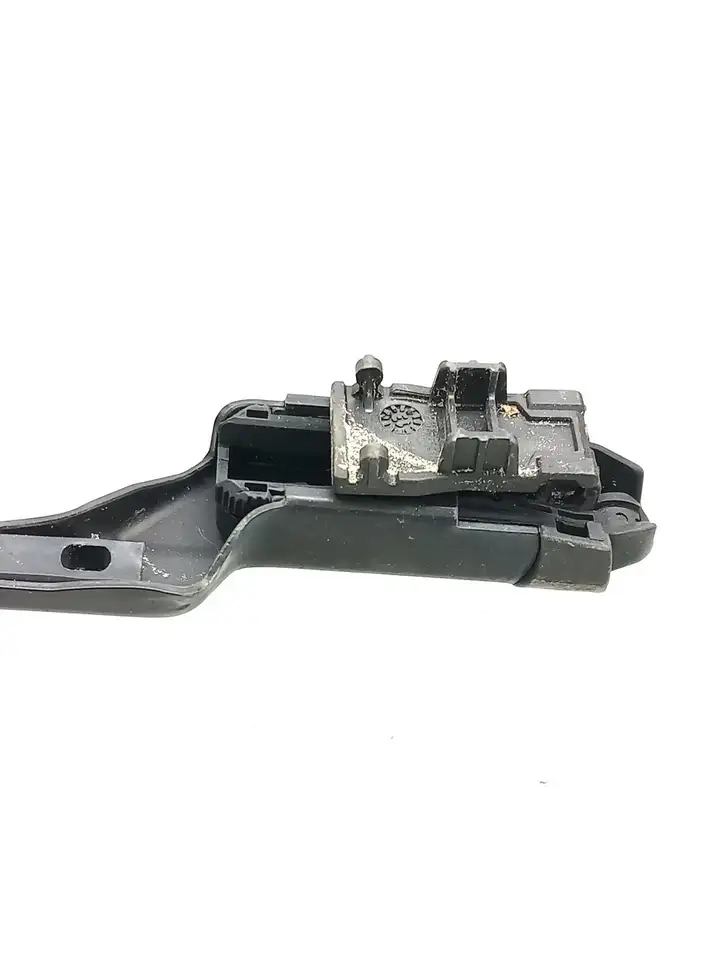 Seat Ibiza III (6L) (2002 - 2008) 6L1955410E Рычаг стеклоочистителя — фото 4
