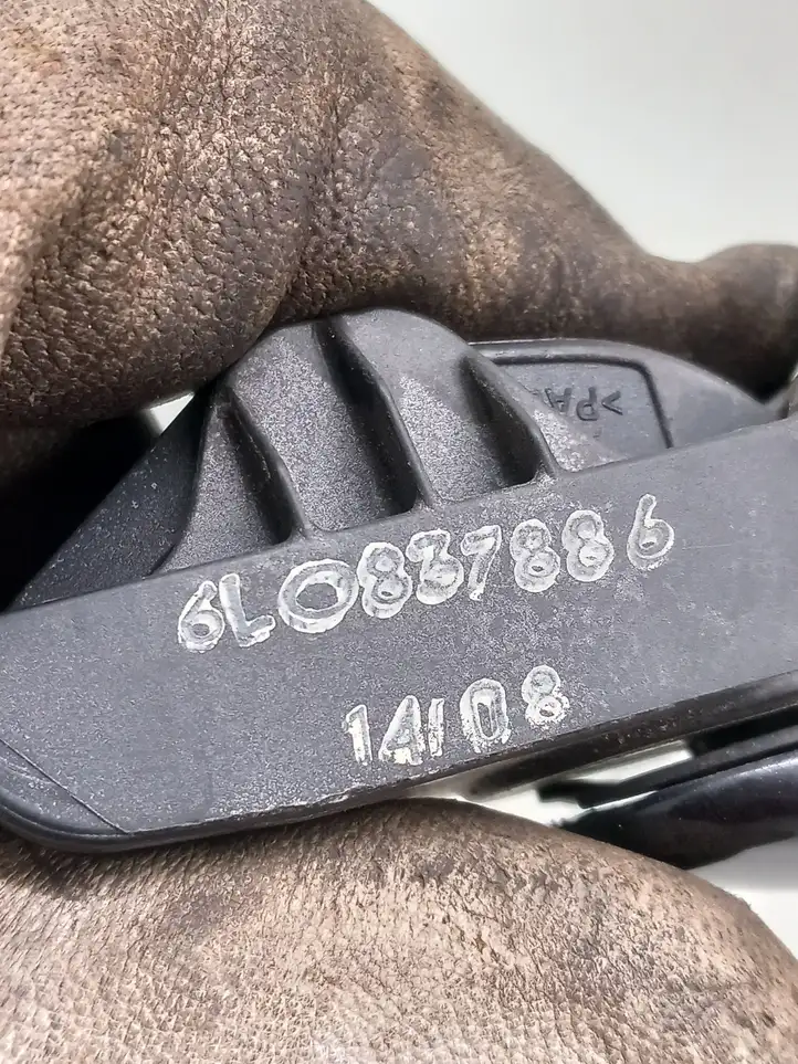 Seat Ibiza III (6L) (2002 - 2008) 6L0837886 Наружная ручка двери — фото 4