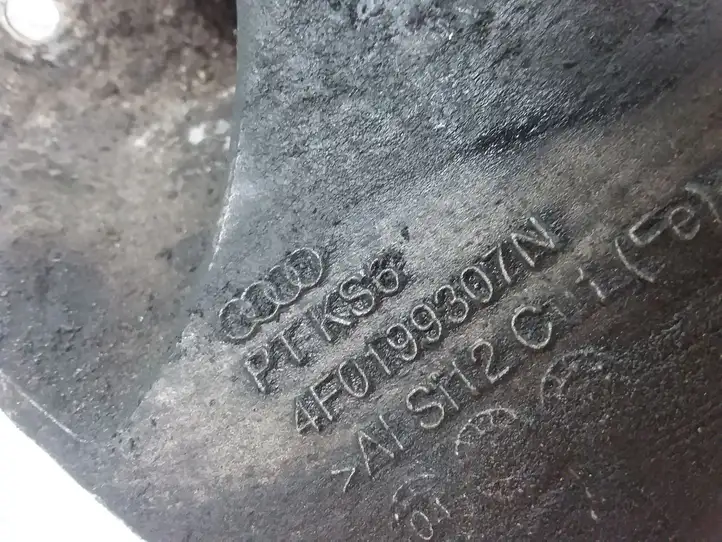 Audi A6 S6 C6 4F (2004 - 2008) 4F0199307N Кронштейн двигателя — фото 3