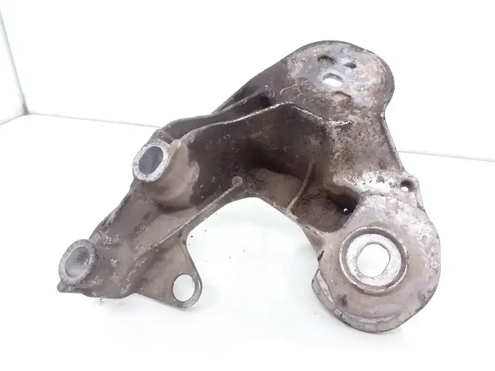 Audi A6 S6 C6 4F (2004 - 2008) 4F0199351E Кронштейн двигателя — фото 2