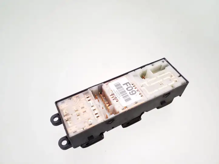Subaru Forester SH (2008 - 2013) 157447 Кнопка стеклоподъемников — фото 3