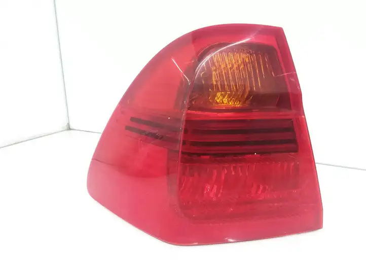 BMW 3 E90 E91 (2005 - 2012) 7160061 Задний фонарь в кузове — фото 1