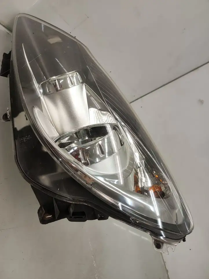 Opel Corsa D (2006 - 2010) 13217453 Передняя фара — фото 8