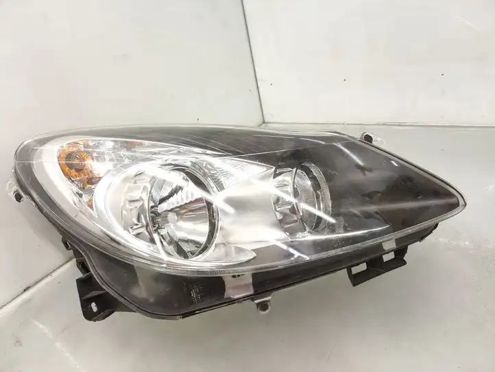 Opel Corsa D (2006 - 2010) 13217454 Передняя фара — фото 1