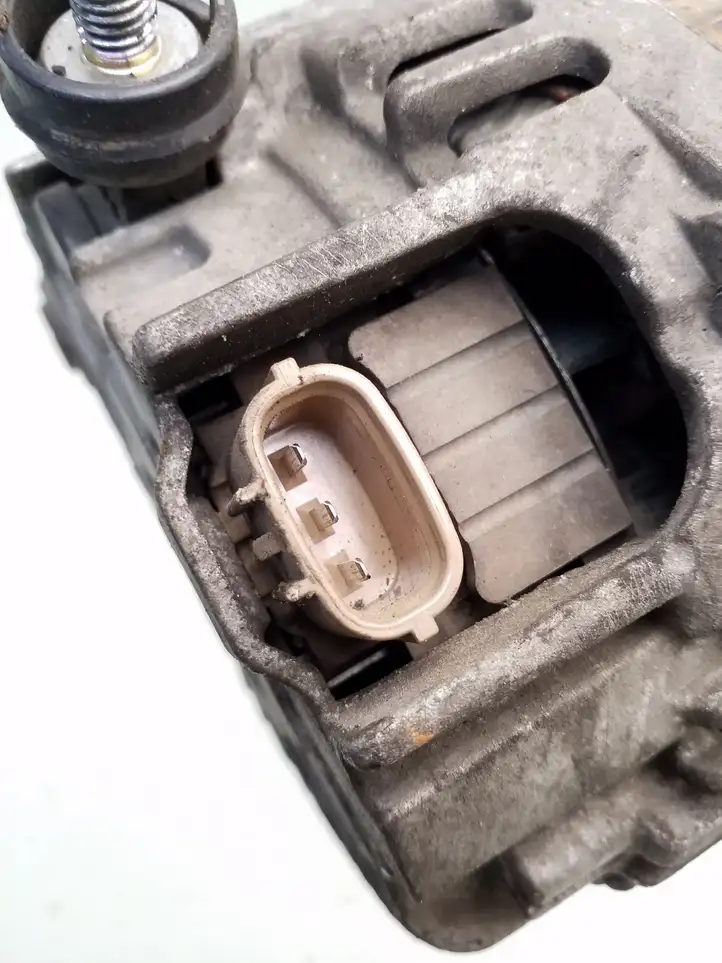 Subaru Forester SH (2008 - 2013) 23700AA640 Генератор — фото 3