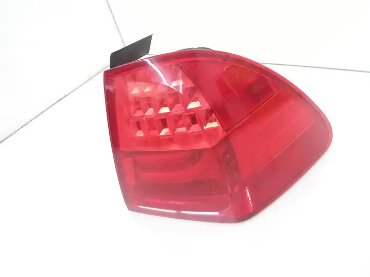 BMW 3 E90 E91 (2005 - 2012) 7154160 Задний фонарь в кузове — фото 4