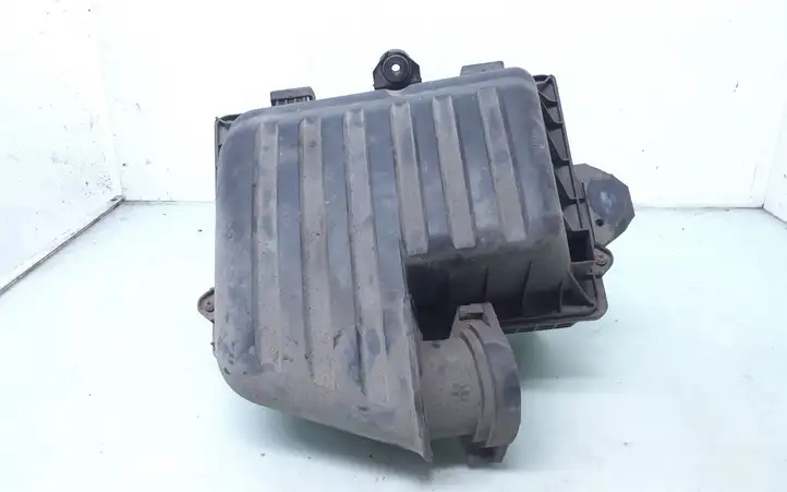 Volkswagen Sharan (2000 - 2003) Корпус воздушного фильтра — фото 1
