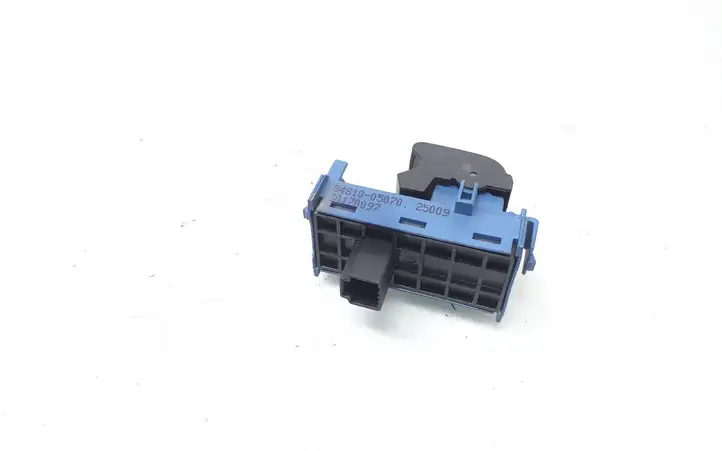 Toyota Avensis T270 (2009 - 2012) 8481005070 Блок кнопок стеклоподъемников — фото 2