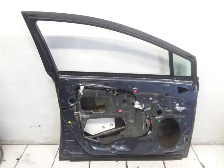 Toyota Avensis T270 (2009 - 2012) Дверь — фото 3