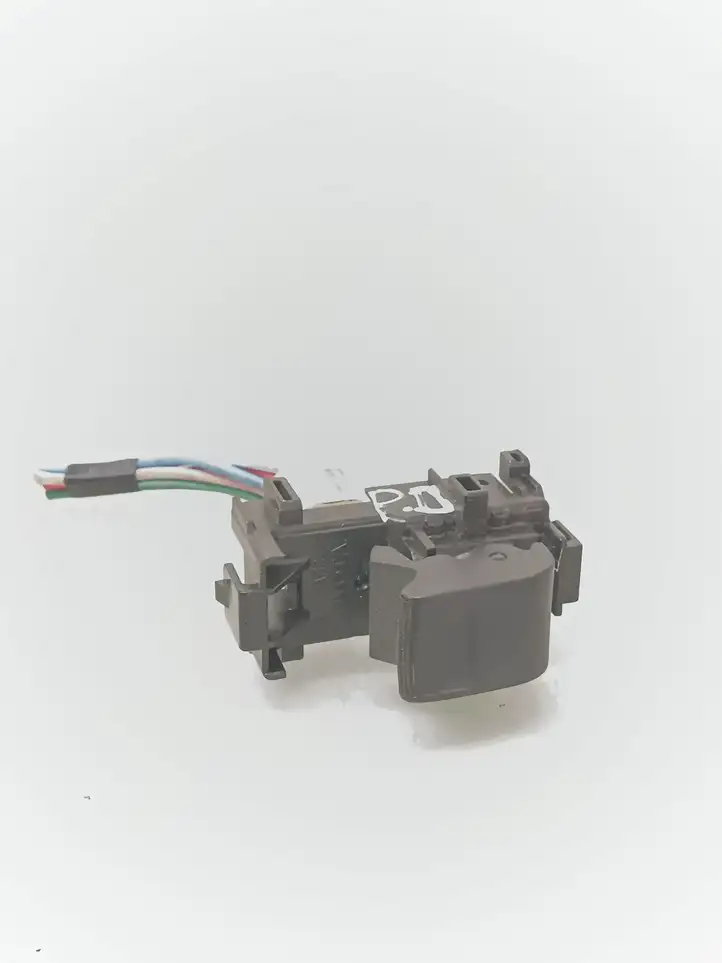 Toyota Yaris (2005 - 2009) 8292Z6D Блок кнопок стеклоподъемников — фото 1