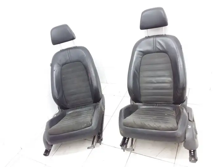 Volkswagen PASSAT B6 (2005 - 2010) 3C0885702AC Комплект салона — фото 1