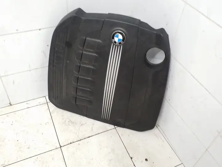 BMW 5 F10 F11 (2009 - 2016) 7800575 Крышка двигателя декоративная — фото 1