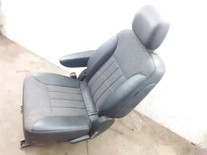 Mercedes-Benz R W251 (2005 - 2013) A2515401305 Заднее сиденье — фото 1