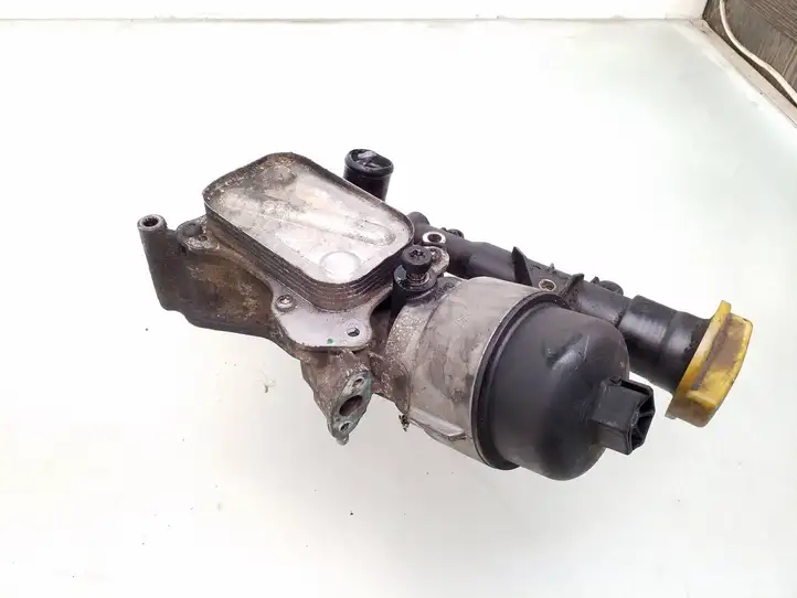 Opel Meriva A (2002 - 2006) 55193743 Кронштейн масляного фильтра — фото 3
