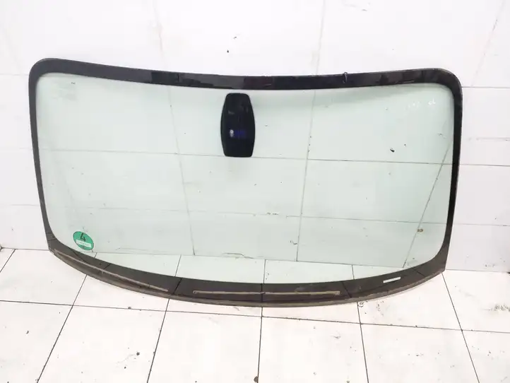 BMW 1 E81 E87 (2004 - 2011) 43r001586 Переднее стекло — фото 1