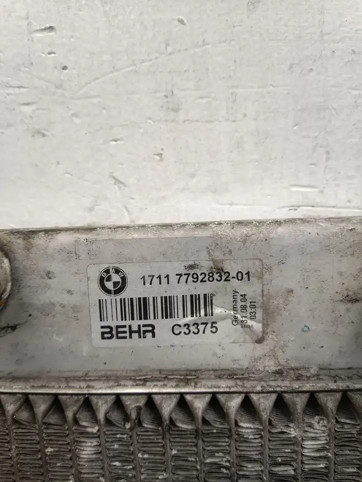 BMW 5 E60 E61 (2004 - 2010) 1711779283201 Радиатор охлаждающей жидкости двигателя — фото 2